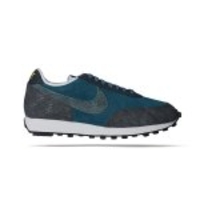 NIKE Daybreak Sneaker (300)
