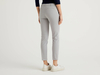 Benetton Online exclusive,  Slim-fit-chinos Aus Hellgrauer Baumwolle,  taglia 40,  Hellgrau,  Damen
