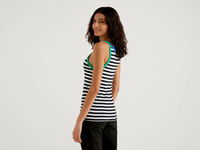 Benetton Online exclusive,  Top Mit Schwarzen Streifen Und Säumen In Einer Kontrastfarbe,  taglia XS,  Schwarz,  Damen