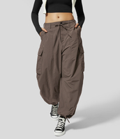 Halara - Cargo-Jogginghose mit mittelhohem Bund,  Kordelzug,  Knopf,  Reißverschluss und mehreren Taschen - Coffee Quartz - S