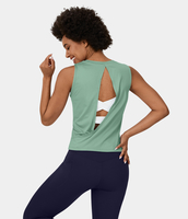 Halara - Crossover-Yoga-Tanktop mit Rundhalsausschnitt - Bamboo Green - M