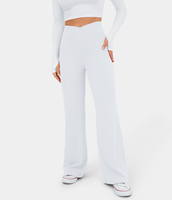 Halara - Crossover-Yogahose mit hoher Taille,  hintere Tasche und weitem Bein - Weiß - XL