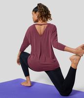 Halara - Cut-Out,  plissiertes Yoga-Sportoberteil mit 3/4-Ärmeln - Oxblood Red - XS