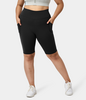 Halara - Plus Size Biker-Shorts mit hohem Bund und Seitentasche - Schwarz - 1X
