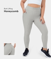 Halara - Plus Size,  hoch taillierte,  geraffte,  Po-Lifting Yoga-Leggings mit Seitentaschen und Wabenmuster - Distanziertes Grau - 4X