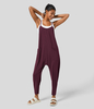 Halara - Rückenfreier,  knöchellanger,  lässiger,  konischer Jumpsuit-Overall mit mehreren Taschen - Dark Crimson - L
