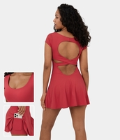 Halara - Rückenfreies,  ausgeschnittenes 2-in-1-Mini-Freizeitkleid mit Seitentaschen und Schnürung - Salsa - M