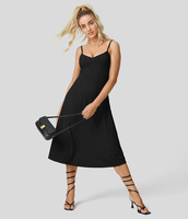 Halara - Rückenfreies,  lässiges Midi-Flowy-Spitzenkleid mit herzförmigem Ausschnitt - Schwarz - XS