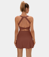 Halara - Rückenfreies Sportkleid mit überkreuzten Trägern - Sequoia - XS