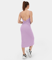 Halara - Rückenfreies,  verdrehtes,  figurbetontes Midi-Freizeitkleid im Rippenstrick - Orchid Bouquet - M