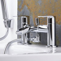 Badewannenarmatur mit Wasserfallausguss und Handbrause,  von Hudson Reed