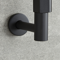 Elektrischer Design Handtuchheizkörper,  flach,  1500mm x 600mm – inkl. 1000W Heizelement und Kabelabdeckung – Schwarz – Lustro