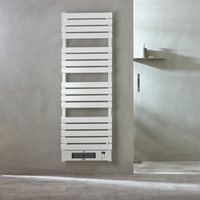 Elektronischer Smart-Badheizkörper mit Gebläsefunktion 1631mm x 555mm mit Stecker,  Weiß – Linus – ECOSO by Hudson Reed