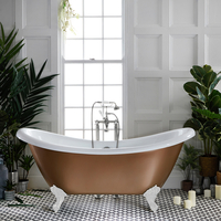 Freistehende Badewanne mit erhöhten Rückenschrägen,  175 x 73 cm - in Kupfer Metallic mit Füßen in Weiß – Retro - Oxford von Hudson Reed