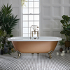 Freistehende Badewanne mit zwei Rückenschrägen,  1780mm x 825mm in Kupfer Metallic mit Füßen in gebürstetem Gold – Oxford