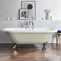 Freistehende Badewanne mit zwei Rückenschrägen,  180 cm,  in Beige mit Füßen in Chrom - Retro - Oxford von Hudson Reed