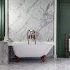 Freistehende Eck-Badewanne 1685mm x 750mm (Linksbündig) Weiß inkl. Füße in satiniertem Kupfer - Oxford von Hudson Reed
