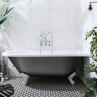 Freistehende Eck-Badewanne,  1685mm x 750mm Rechtsbündig in Zinn Metallic mit Füßen in Weiß - Retro - Oxford von Hudson Reed