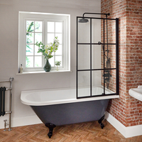 Freistehende Eckbadewanne in Steingrau mit Gittermusteraufsatz,  1685mm x 750mm,  Links- oder Rechtsbündig – Füße in Schwarz – Elton Hudson Reed