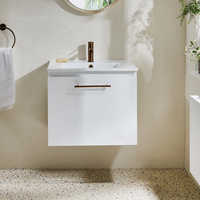 Hängender Waschtischunterschrank mit Waschbecken 600mm Weiß - inkl. modernem Möbelgriff in satiniertem Kupfer – Cluo