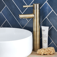 Hohe Einloch Einhebel-Waschtischarmatur rund,  Antikes Messing/Gold Finish - Mont Hudson Reed