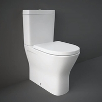 Maxi-Stand-WC aufgesetzter Spülkasten ohne Spülrand Sitz mit Absenkautomatik & überlappendem Deckel Glanz Weiß – RAK Resort x Hudson Reed