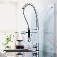 Spiralfeder Spültischarmatur mit ausziehbarer Brause in Chrom von Hudson Reed