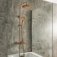 Thermostatische Duschsäule mit Wanneneinlauf inkl. rundem Duschkopf und Handbrause – gebürstete Bronze - Arlo