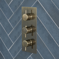 Unterputz-Thermostat für 2 Verbraucher – Gebürstetes Messing – Clarus