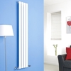 Vertikal Design Wandheizkörper 160 x 28cm Schmal 586W Einlagig Weiß - Delta von Hudson Reed