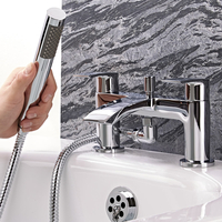Wannenrandarmatur mit Handbrause und Wasserfallauslauf chrom - Razor,  von Hudson Reed