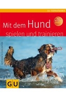 Mit dem Hund spielen und trainieren