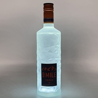 9 Mile Vodka LED beleuchtet 0, 7 L 37, 5% vol