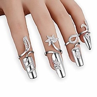4x Frauen Luxus Fingernägel Ring Mode Strass Finger Nagelringe Schutz Knöchel Nagel Ring Blumendekoration Spitze Nagelkunst Charme Krone Kristallbogen Design Nagellücke Kunst Lightinthebox