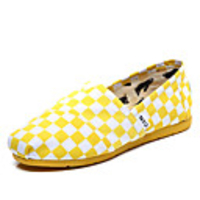 C N Frauen gelb-weiß karierten Muster-Leinwand Wohnungen Bootsschuhe Loafers