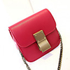 Caelyn Frauen Clip sperren Solid Color Mini Fuchsia Umhängetasche
