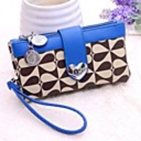 Caelyn Frauen Elegantes Blau Gemustert mit Herz-Clutch