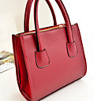 Caelyn Frauen Red Smile Face Tote (43 24 15)