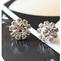 J G Einfache Sonnenblumenform Zirkon Ohrringe