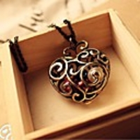 J G Klassiker Freis Herz-Form-Halskette