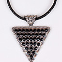 J S-Dreieck Weinlese-Halskette