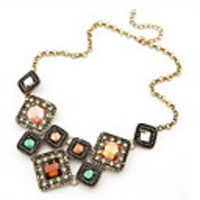 Kushang Unregelmäßige Edelstein-Halsketten-Stitching