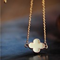 Maizi Frauen Clover Handchain