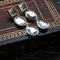 Maizi Frauen Dreibettzimmer Cystal Ohrringe