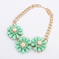 Maki Blumen übertreiben Fresh Green Halskette