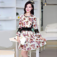 Mlgs Mode Printing Perle Taille Chiffon-Kleid (Cream)