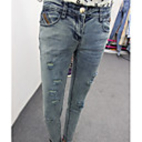 NNA Damen Dünne abgeschnitten Jeans ()