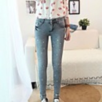 NNA Frauen nehmen Hot Bohren Enge Jeans ()
