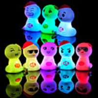 Novely Cartoon LED Tischleuchte Light (zufällige Farbe)