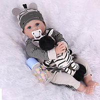 NPK DOLL 22 Zoll Lebensechte Puppe Wiedergeborene Kleinkind-Puppe Baby Kleine lebensecht Sicherheit Geschenk 3/4 Silikon-Gliedmaßen und Baumwolle gefüllt Körper mit Kleidung und Accessoires für Lightinthebox